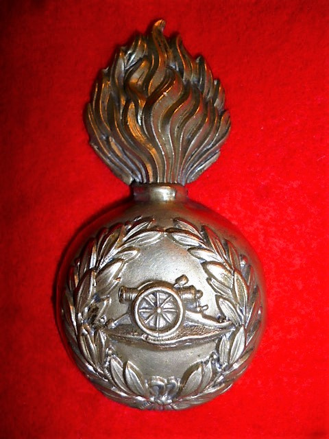 Royal Artillery Volunteers Victorian OR's full dress Busby Plume Holder Badge 